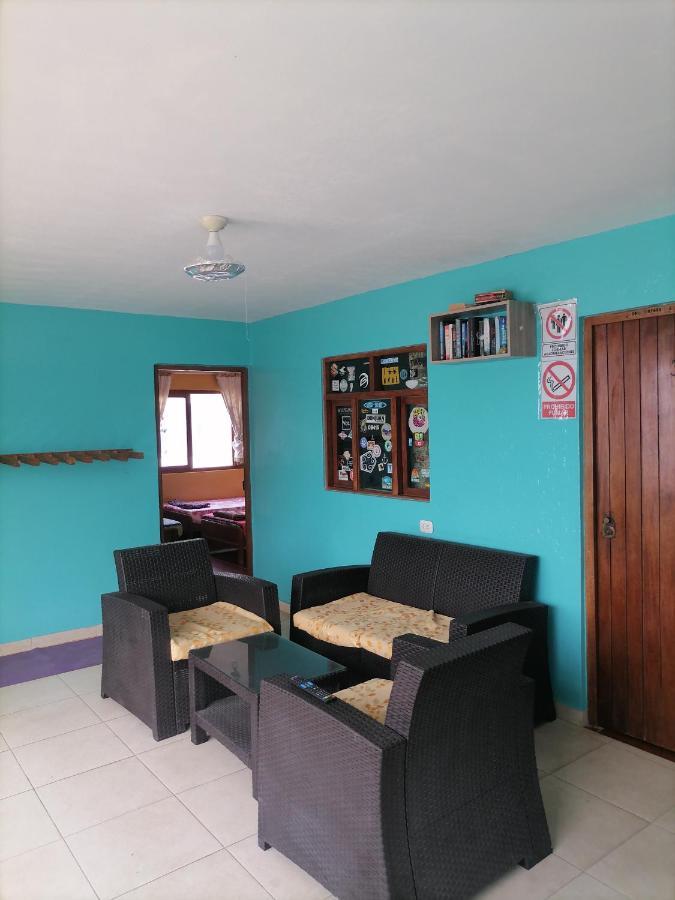 Hospedaje Restaurante El Hombre بويرتو شيكاما المظهر الخارجي الصورة