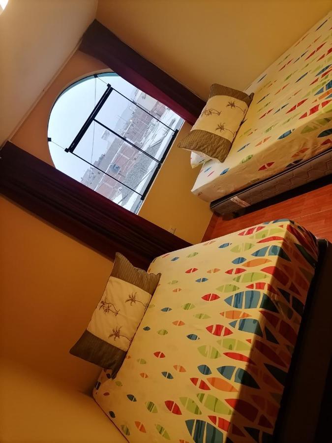 Hospedaje Restaurante El Hombre بويرتو شيكاما المظهر الخارجي الصورة