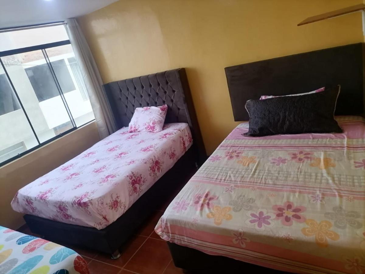 Hospedaje Restaurante El Hombre بويرتو شيكاما المظهر الخارجي الصورة
