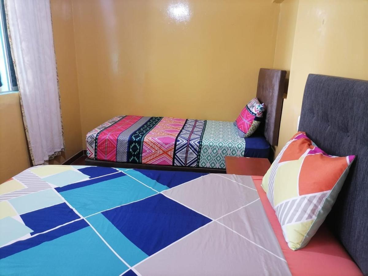 Hospedaje Restaurante El Hombre بويرتو شيكاما المظهر الخارجي الصورة