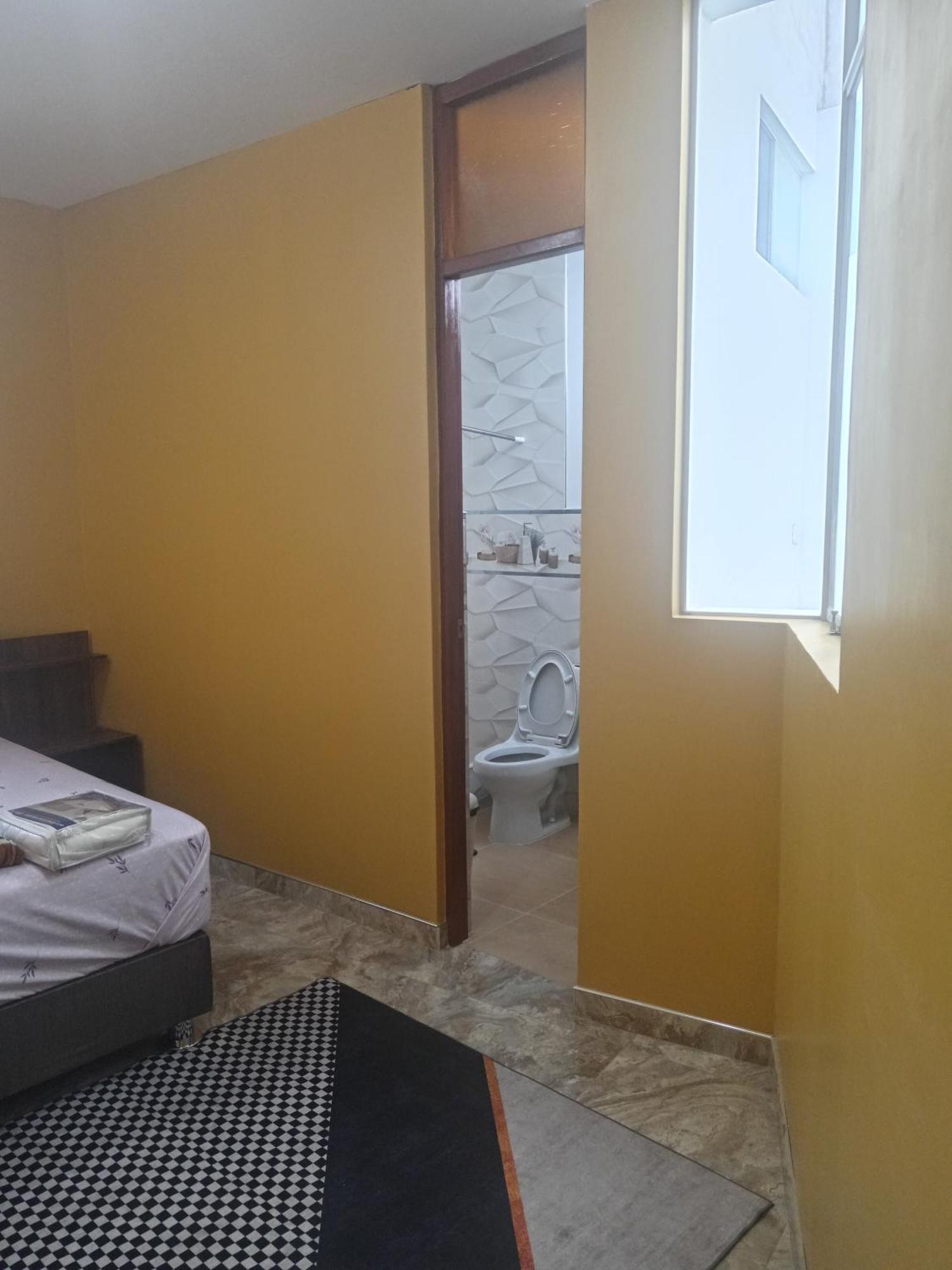 Hospedaje Restaurante El Hombre بويرتو شيكاما المظهر الخارجي الصورة
